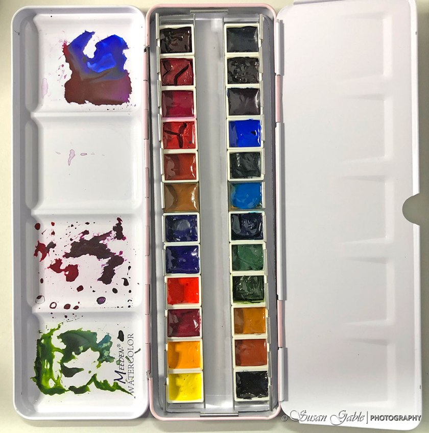 Sennelier French Artists' Watercolor Set - Half Pan Metal Case, Set of 12  Plus 6 Free